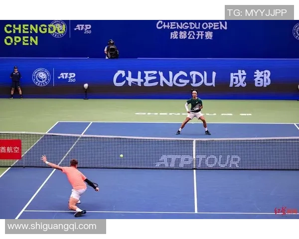 成都网球队勇夺最新网球耐力TOP10榜首位置引发热议 成都网球队勇夺最新网球耐力TOP10榜首位置引发热议